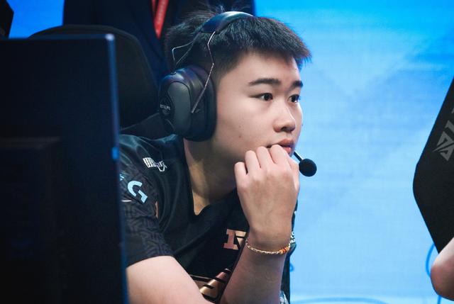 关于V5轻取RNG,Kanavi单局斩获MVP顶尖较量入围赛,留下经典瞬间的信息 关于V5轻取RNG,Kanavi单局斩获MVP顶尖较量入围赛,留下经典瞬间的信息