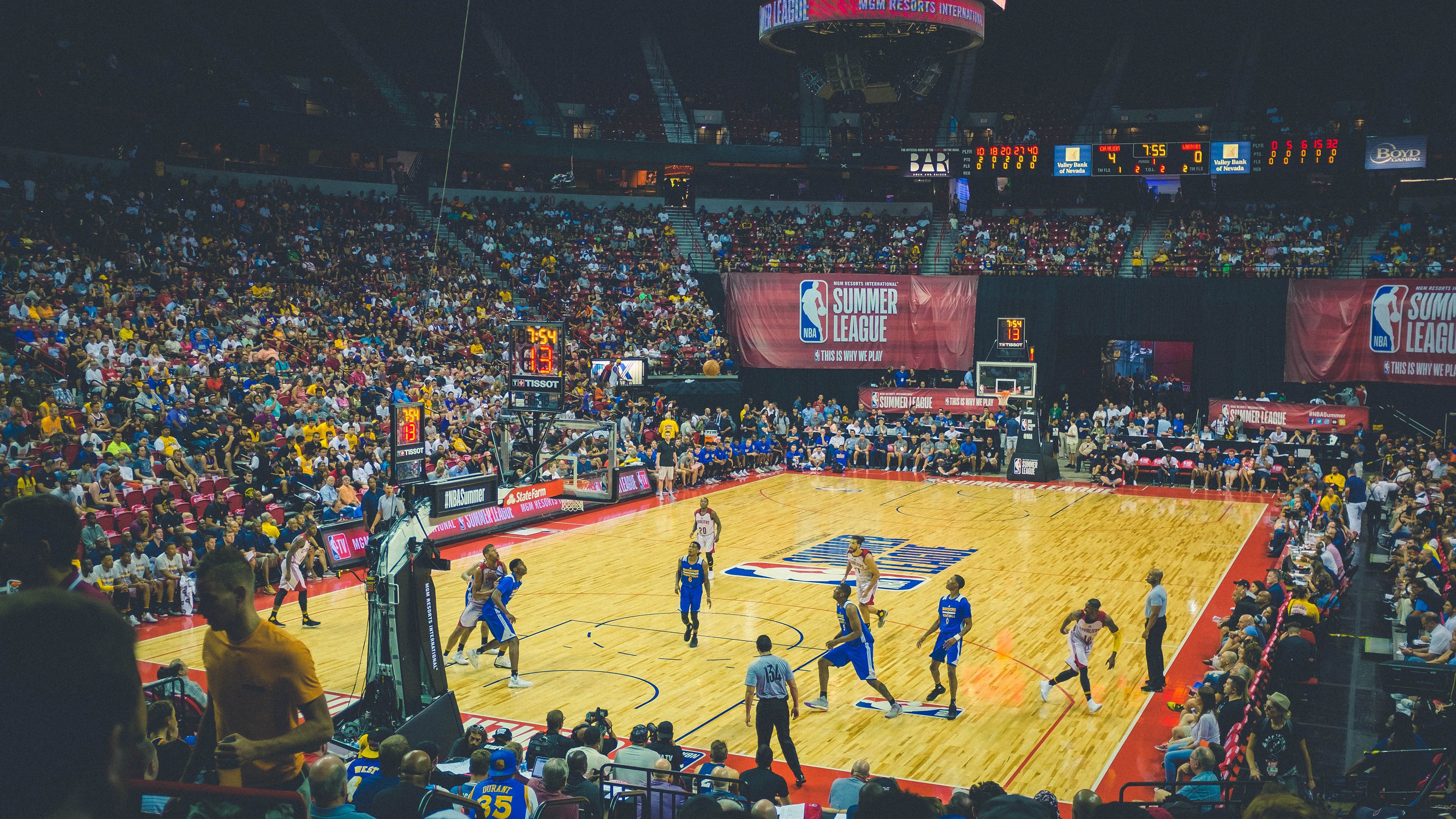 拉梅洛的赛道，当F1引擎在街头咆哮，他在另一个赛场完成正名之战