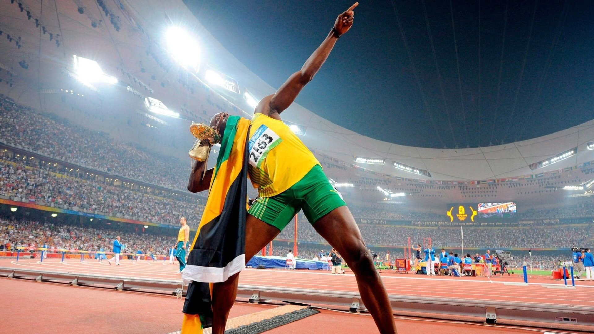 硬仗取胜马赛,特奥化身关键先生—从绝杀球看现代边后卫的战术革命