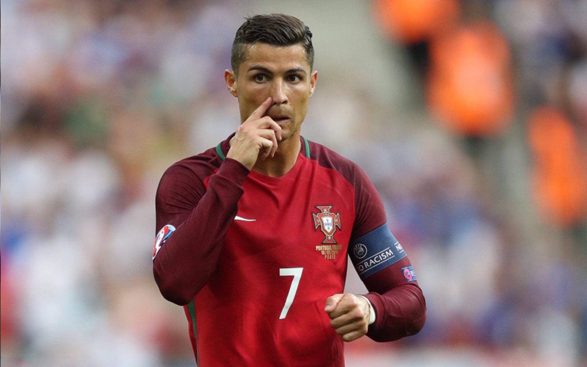 中亚雄鹰展翅！乌兹别克斯坦2-1力克厄瓜多尔，萨内独造两球闪耀2026世界杯B组